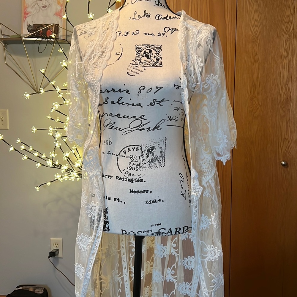 Lace vest